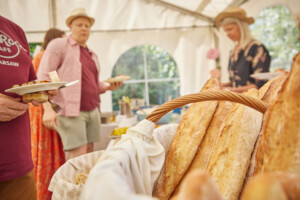 In Lak'ech, Buen Vivir! © 2025 Anna & Martin In Lak'ech, Buen Vivir! © 2025 https://buen-vivir.de/anna-und-martin-heiraten-schamanisch/