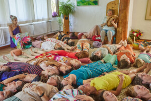 In Lak'ech, Buen Vivir! © 2025 Anna & Martin In Lak'ech, Buen Vivir! © 2025 https://buen-vivir.de/anna-und-martin-heiraten-schamanisch/