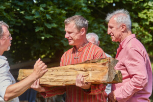 In Lak'ech, Buen Vivir! © 2025 Anna & Martin In Lak'ech, Buen Vivir! © 2025 https://buen-vivir.de/anna-und-martin-heiraten-schamanisch/