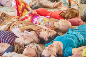 In Lak'ech, Buen Vivir! © 2025 Anna & Martin In Lak'ech, Buen Vivir! © 2025 https://buen-vivir.de/anna-und-martin-heiraten-schamanisch/