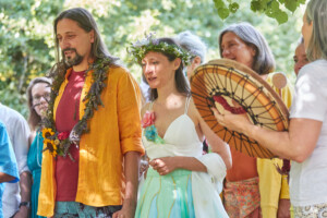 In Lak'ech, Buen Vivir! © 2025 Anna & Martin In Lak'ech, Buen Vivir! © 2025 https://buen-vivir.de/anna-und-martin-heiraten-schamanisch/