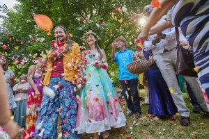 In Lak'ech, Buen Vivir! © 2025 Anna & Martin In Lak'ech, Buen Vivir! © 2025 https://buen-vivir.de/anna-und-martin-heiraten-schamanisch/