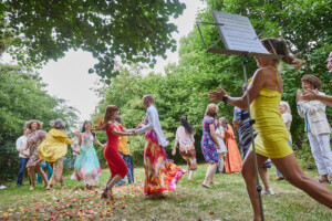 In Lak'ech, Buen Vivir! © 2025 Anna & Martin In Lak'ech, Buen Vivir! © 2025 https://buen-vivir.de/anna-und-martin-heiraten-schamanisch/