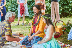 In Lak'ech, Buen Vivir! © 2025 Anna & Martin In Lak'ech, Buen Vivir! © 2025 https://buen-vivir.de/anna-und-martin-heiraten-schamanisch/